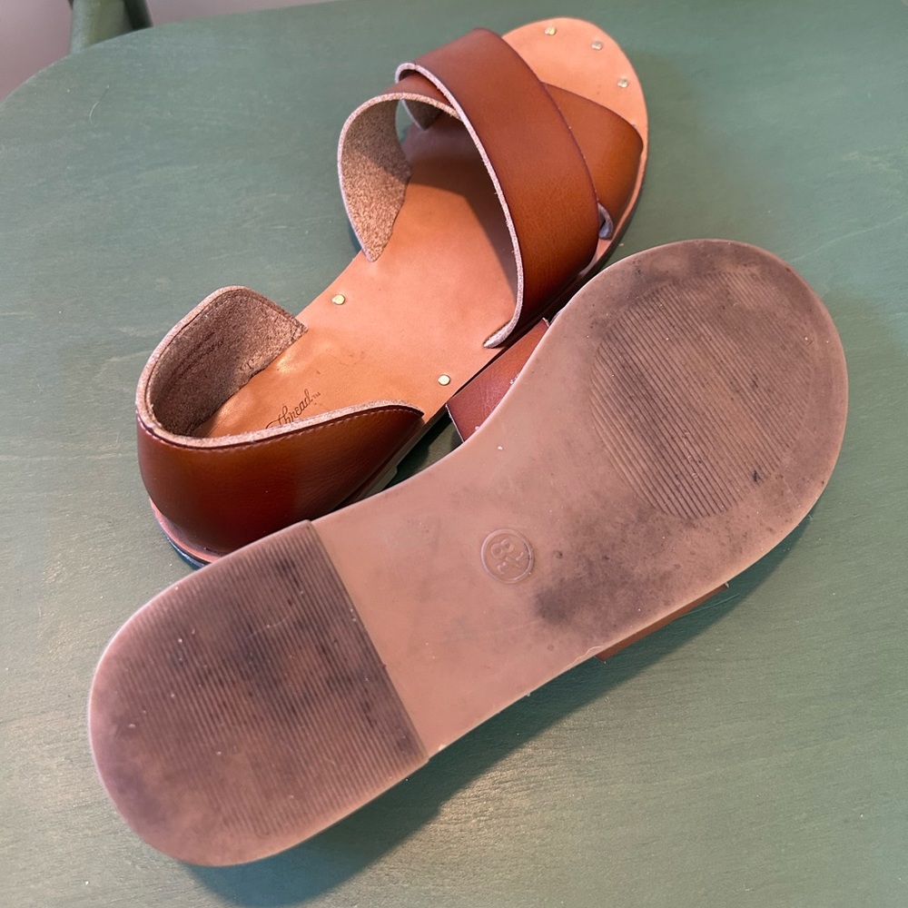 Universal Threads summer sandals, size 8.5. - Picture 5 of 7
